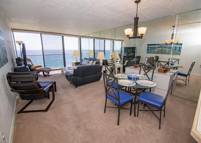 Capri Beach Accommodations At Capri By The Sea San Diego Exterior photo