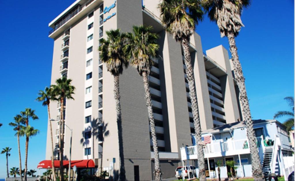Capri Beach Accommodations At Capri By The Sea San Diego Exterior photo